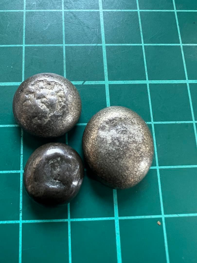 日本古金銀 天保豆板銀 3個 - メルカリ