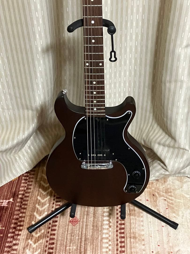 ギブソン　レスポール　jr ダブルカッタウェイ　エレキギター 精悍なエボニー！待望の復活を遂げた、ギブソン「レスポール