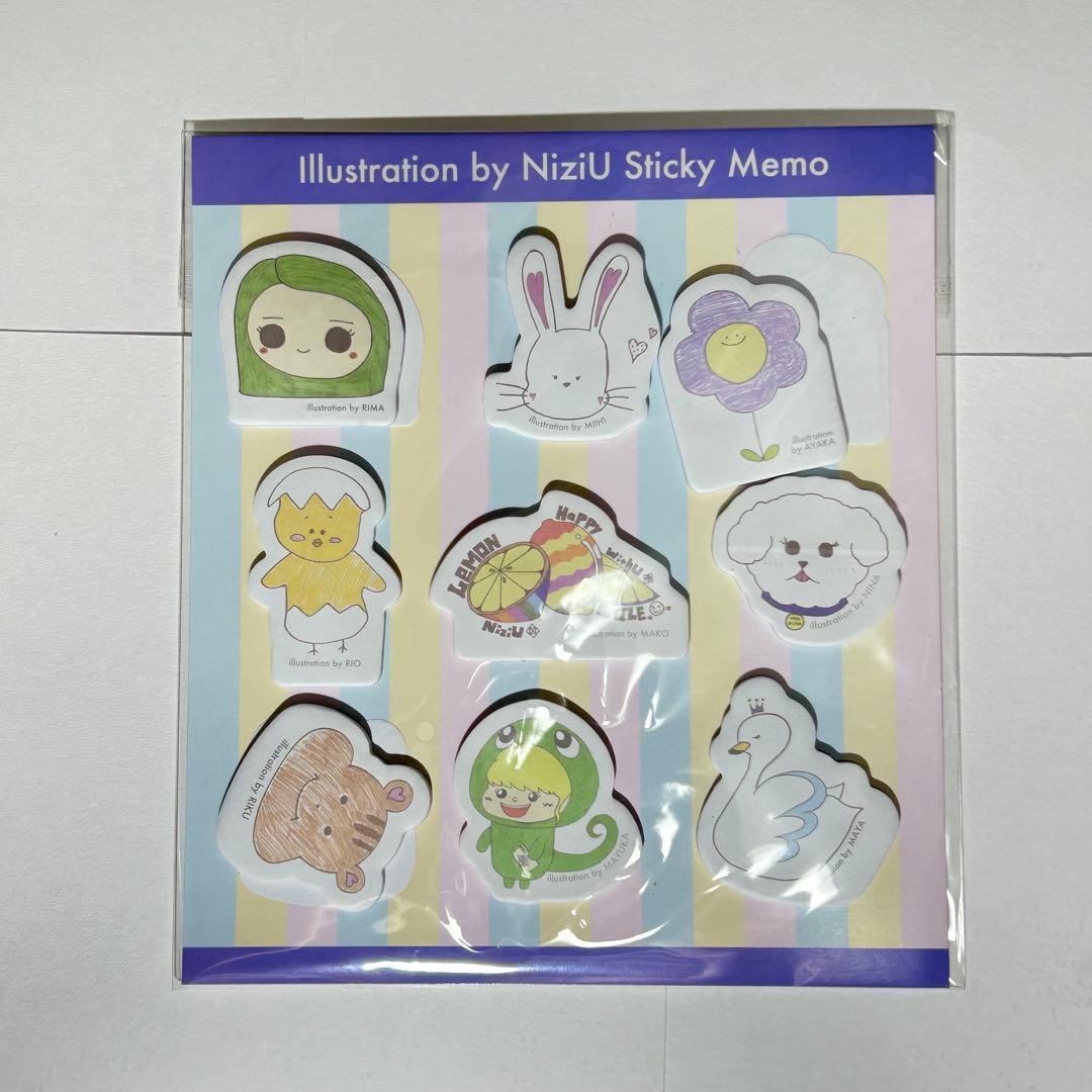 NiziU ファンクラブ初回入会特典