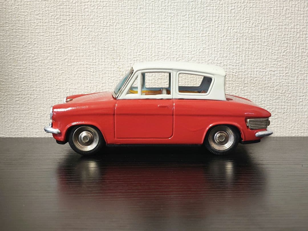 イチコー　マツダ　キャロル　赤/白色　ブリキ