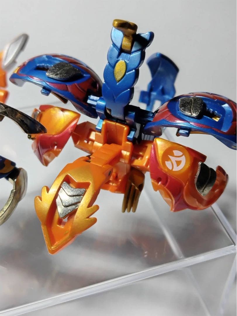 爆丸　轟ガリュウ　瞬ホロス　カード無　本体のみ　セット　中古