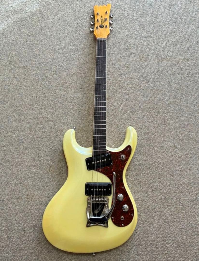 新品同様！31日まで価格モズライト スーパーエクセレント'65 黒雲製