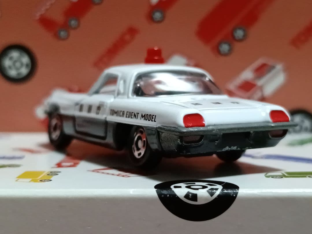 トミカ マツダ コスモスポーツ パトカー - メルカリ
