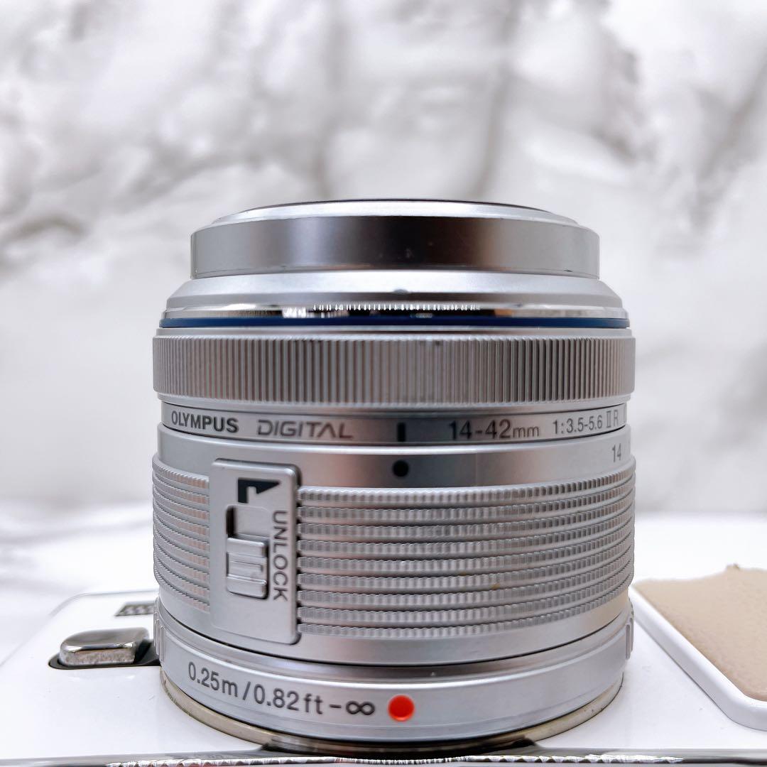 【美品】OLYMPUS M.ZUIKO 14-42mm F3.5-5.6