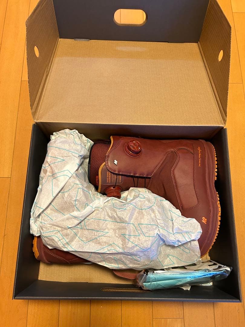 【値下しました！】未使用品23-24 K2 TTブーツ　US8.5 26.5cm