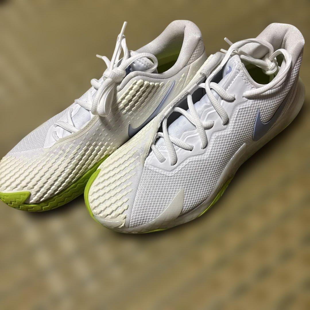 最終値下げ【ナダル】Nike テニスシューズ ホワイト/ライム 25cm