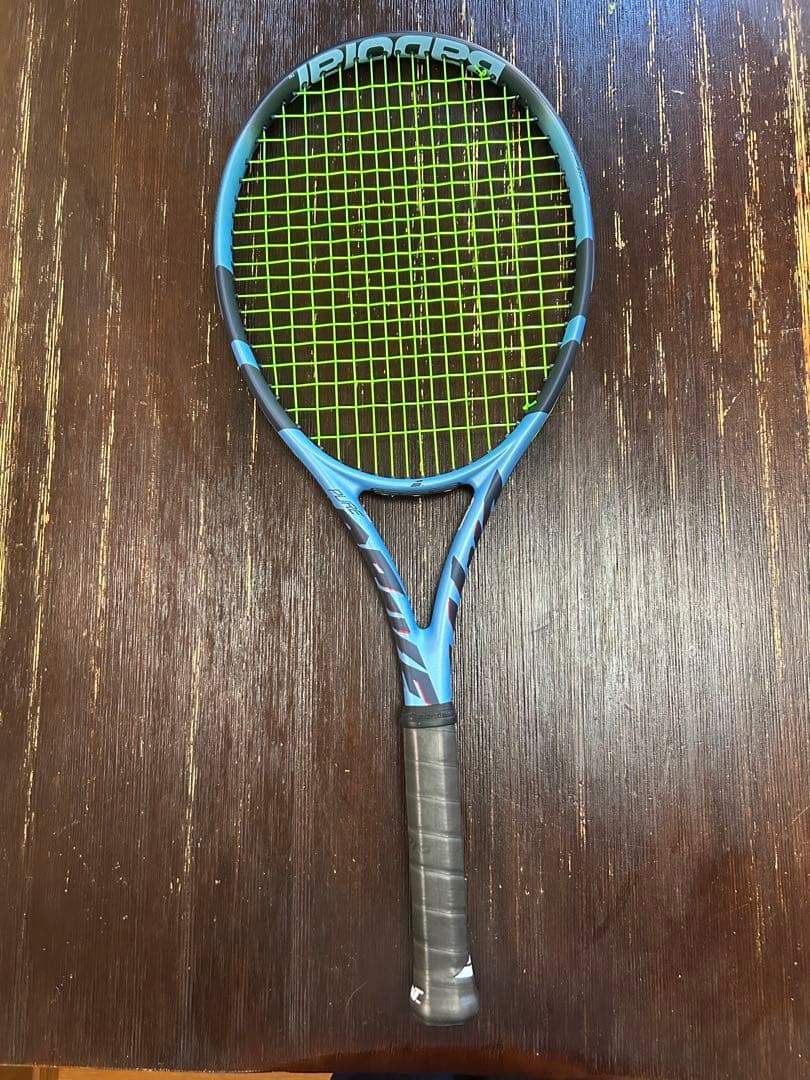 Babolat ピュアドライブ 2025 グリップ２　ほぼ未使用 Babolat（バボラ） ピュアドライブ98 101551 BABOLAT PUREDRIVE 2025年