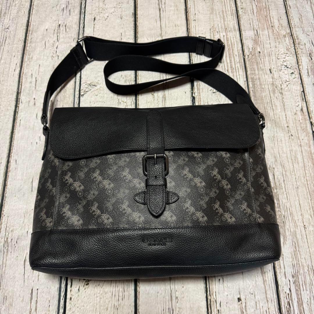 美品　正規品　COACH コーチ　ショルダーバッグ　メッセンジャーバッグ COACH（コーチ） ショルダーバッグ モット メッセンジャー バッグ