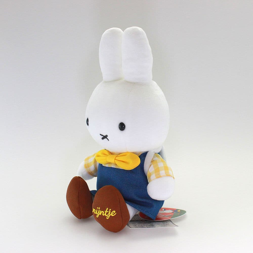 ミッフィー　ハウステンボス限定　ぬいぐるみ　アクティブミッフィー　2022