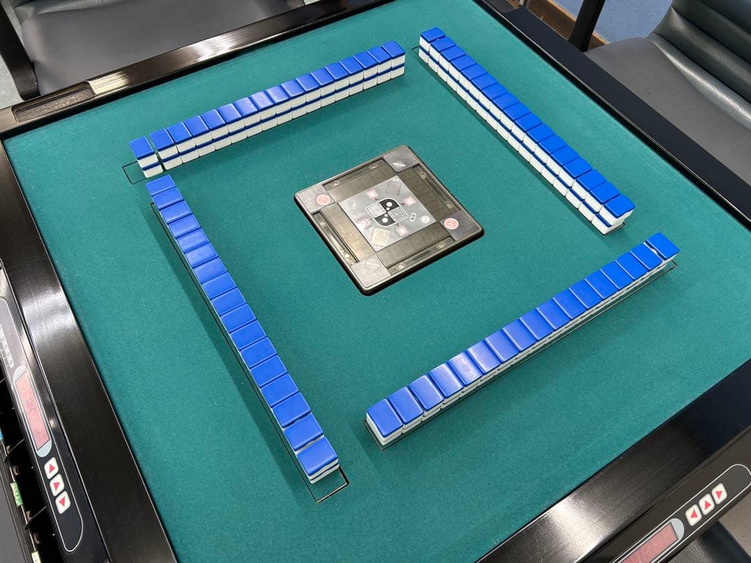 デジタル麻雀卓 収納機能付き