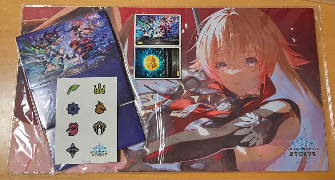 Shadowverse EVOLVEプレイマット マリア＝マリス 学生交流会 - メルカリ