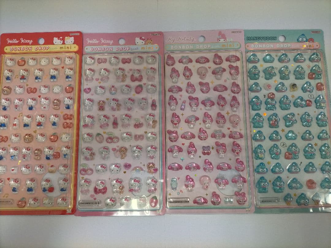 ボンボンドロップシール正規品 たまごっち4種類 miniサンリオ8種類