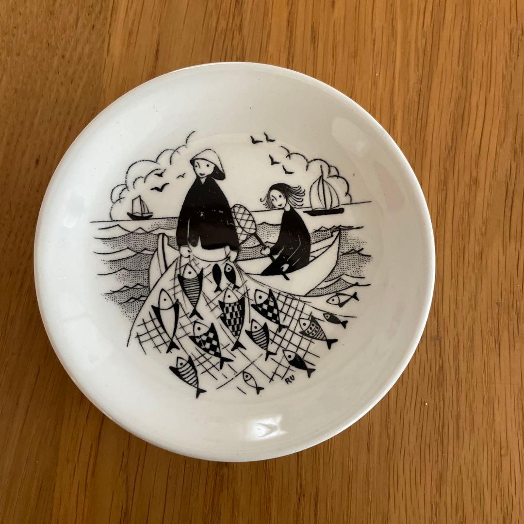 ARABIA ビンテージ ミニウォールプレート デザインはライヤ