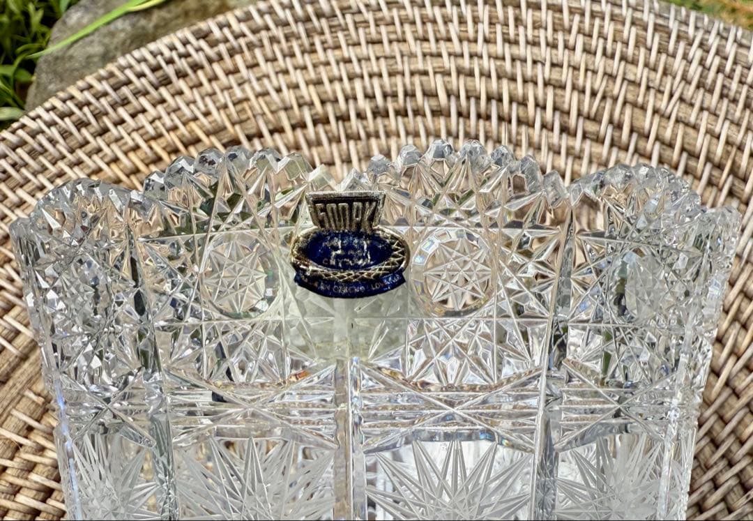 チェコ ボヘミア クリスタル 美しいガラス CRYSTAL エッチング花瓶