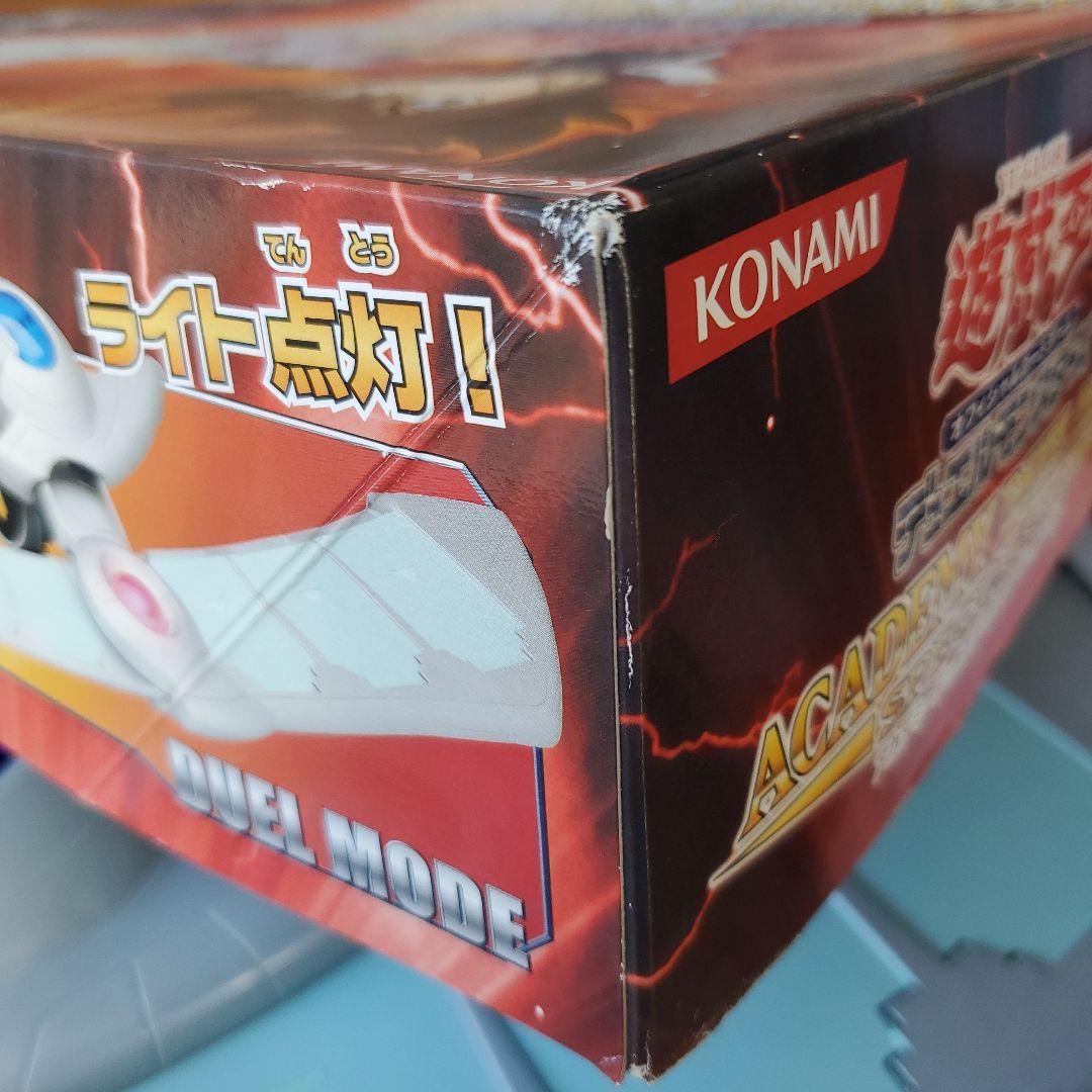 遊戯王　オシリスレッド　アカデミー　デュエルディスク　十代