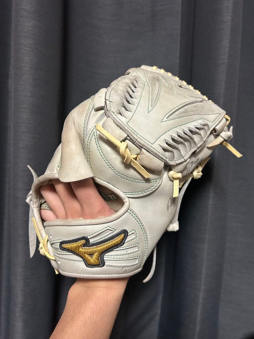 ミズノプロ　硬式オーダー投手用　耕作印あり　良型　即戦力‼️ ミズノプロ 硬式 オーダー グラブ フジスポオリジナルオーダー 投手AXI