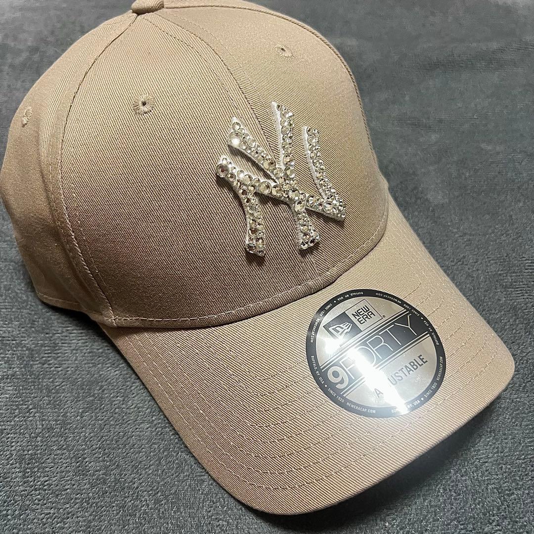 ニューエラ ベージュ キラキラ デコ - メルカリ