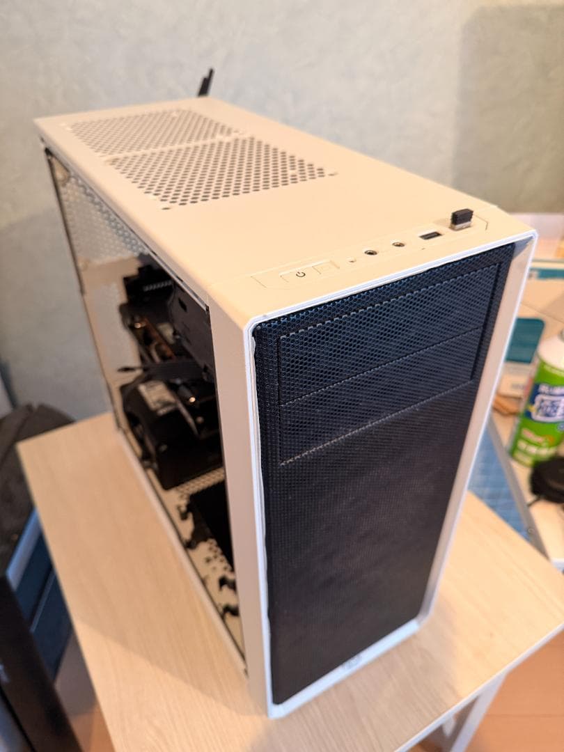 デ*ィ様 Ryzen5 5600X 6-core,Radeon RX6500XT - メルカリ