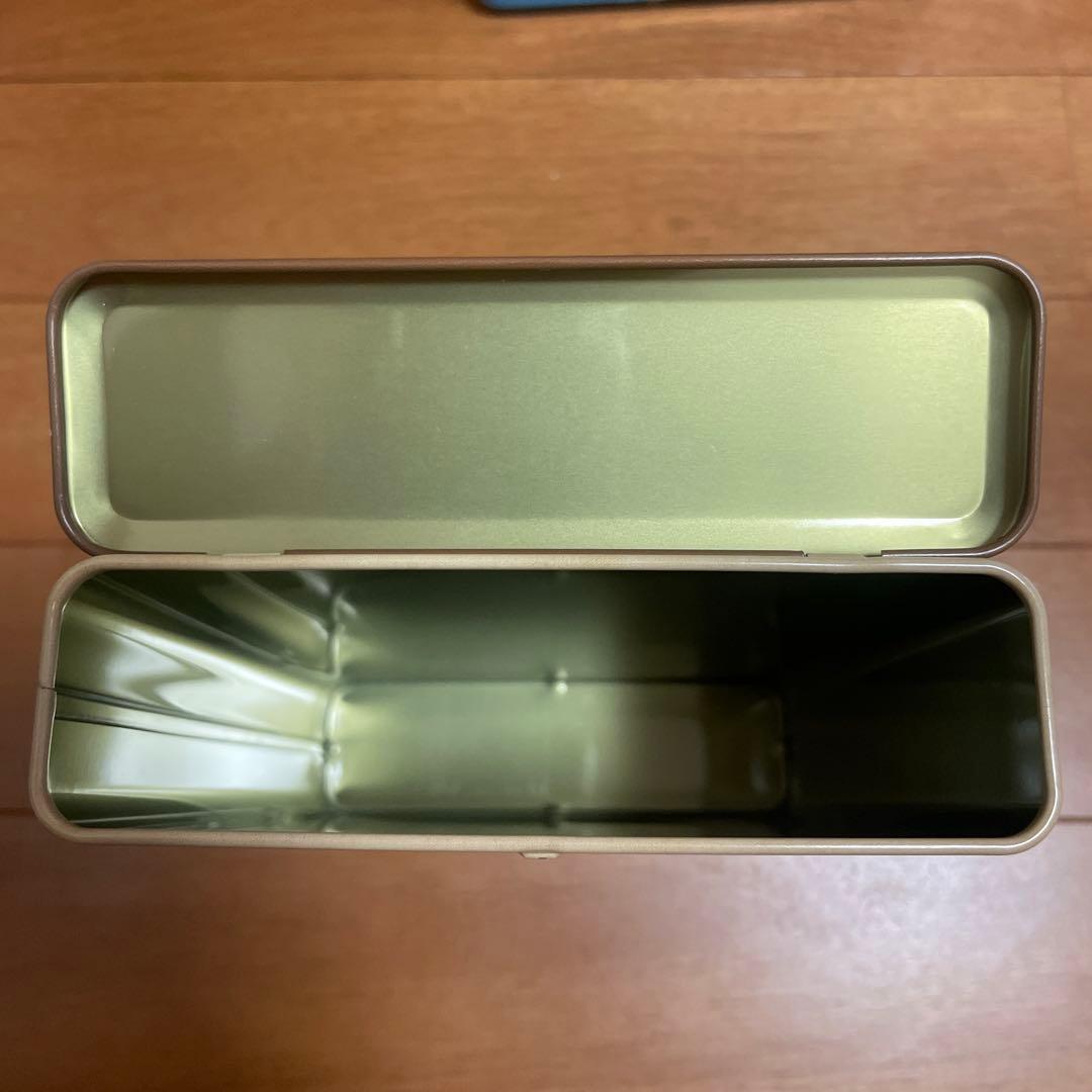 値下げ アート 奈良美智 ポストカード 缶 - メルカリ