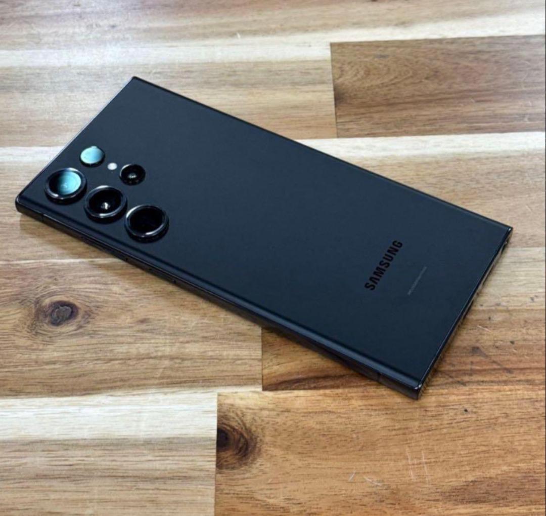美品　Samsung Galaxy S23 Ultra 256GB 動作不良なし Galaxy S23 Ultra 本体 256GB SIMフリー SM-S918N ブラック Bランク