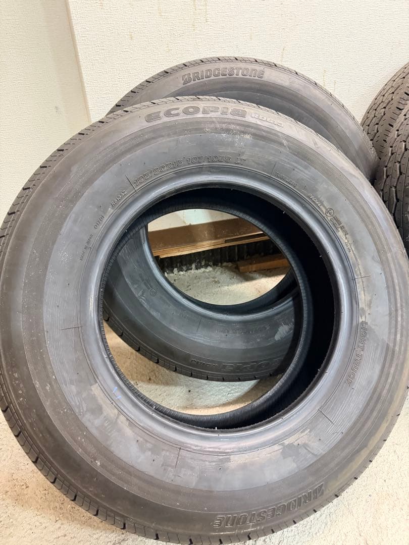 fukumimiBS 195/80R15 107/105S LT 新車外し