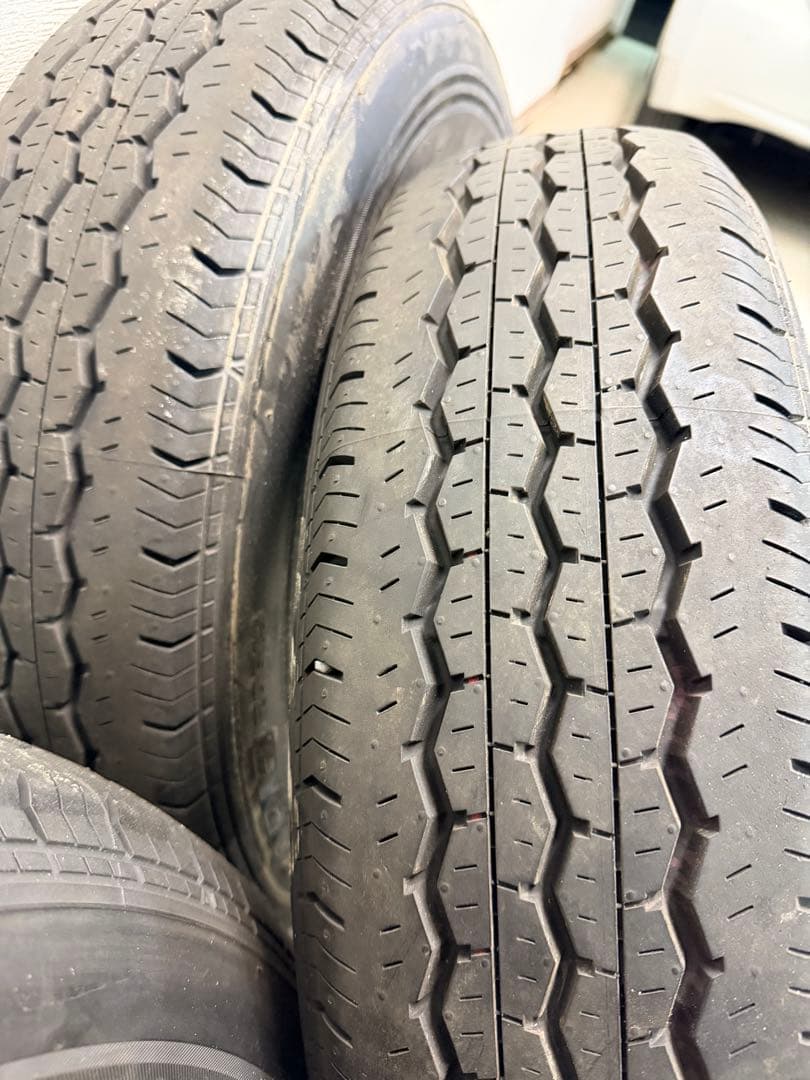 fukumimiBS 195/80R15 107/105S LT 新車外し