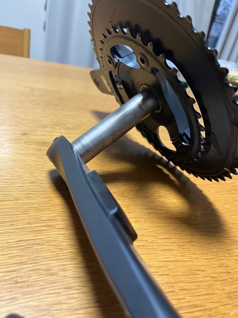 Ultegraパワーメータークランク　172.5mm