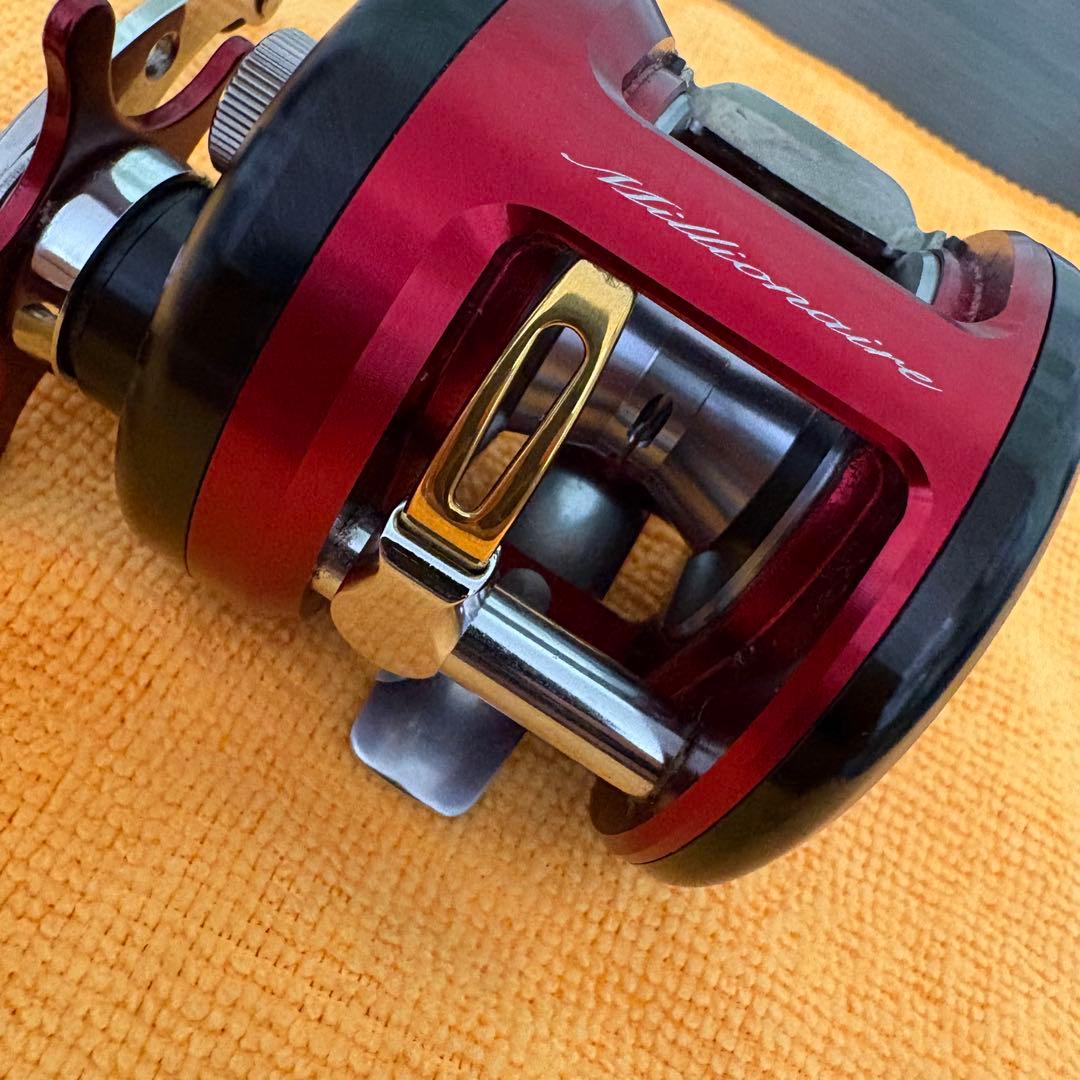 ☆激レア品☆ダイワ ミリオネアSW203 日本製 レア物ウッドハンドル付き