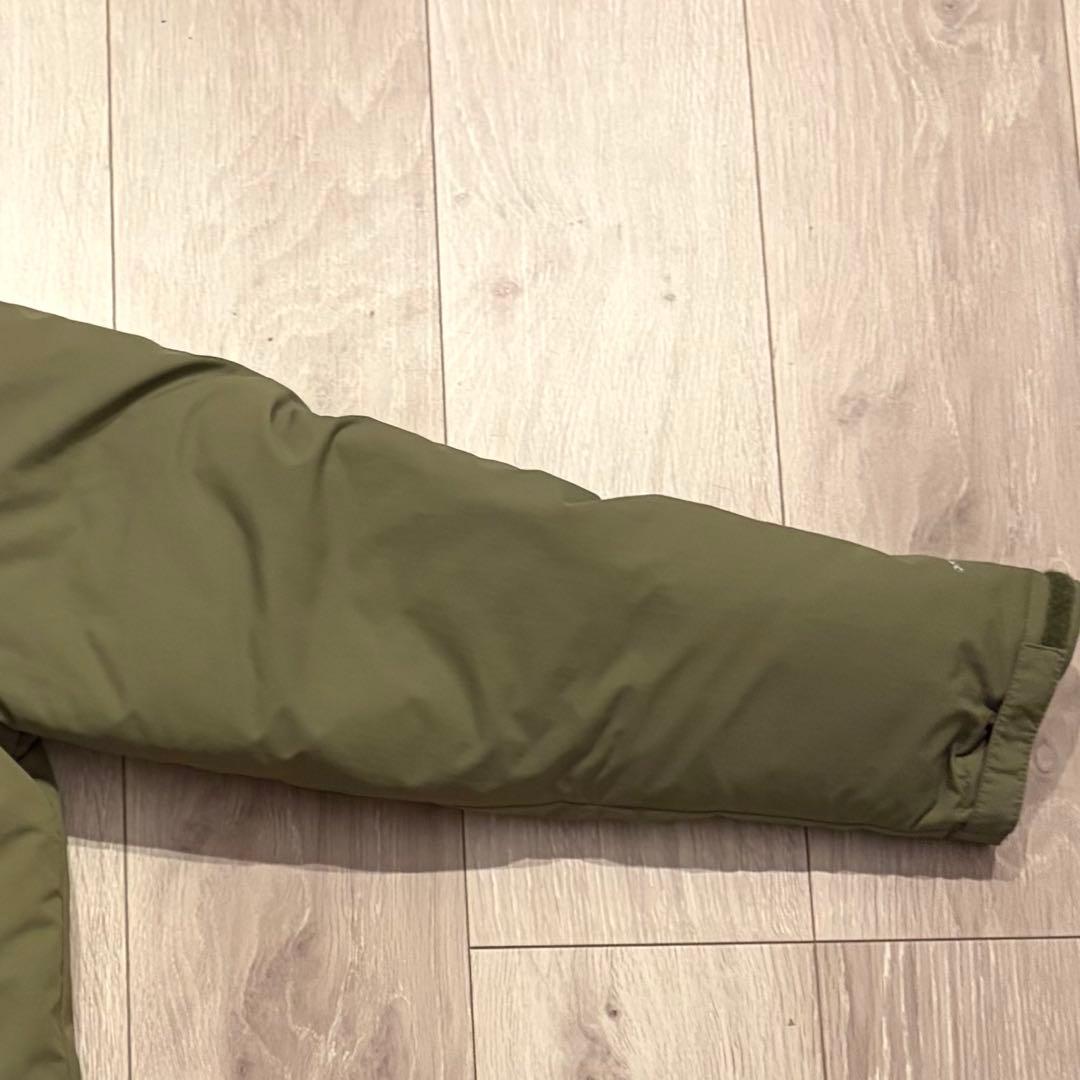 美品 人気カラー コロンビア タナナループダウンジャケット M 3204