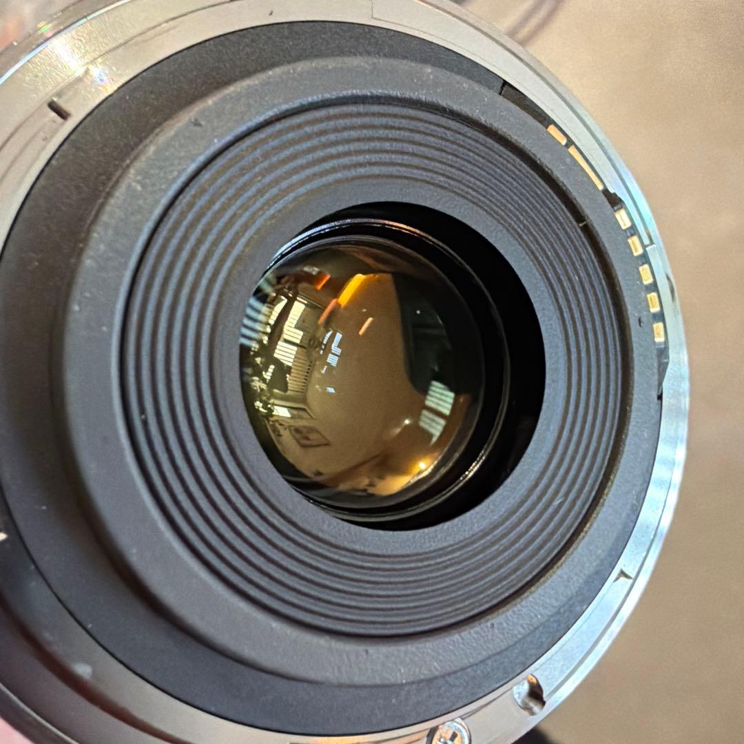 キヤノン広角レンズ　EFS10-22mm f3.5-4.5 USM