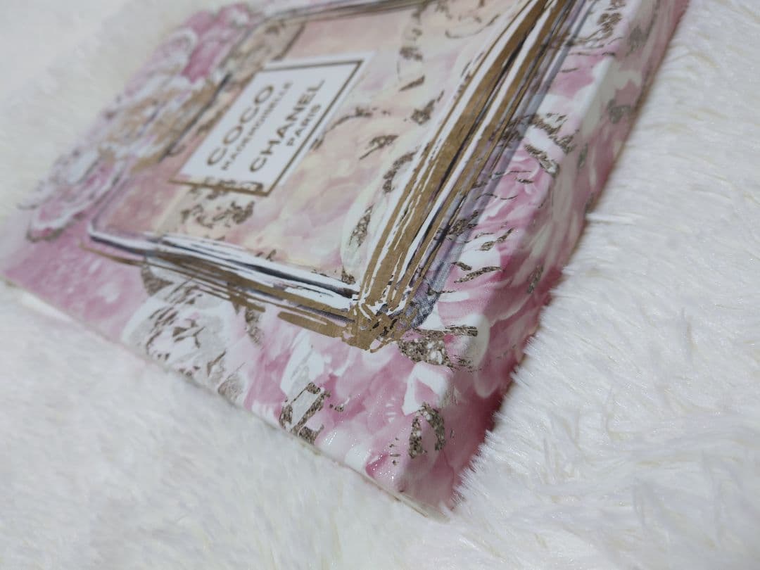 oliver gal CHANEL ボード 香水瓶 オリバーガル シャネル - メルカリ