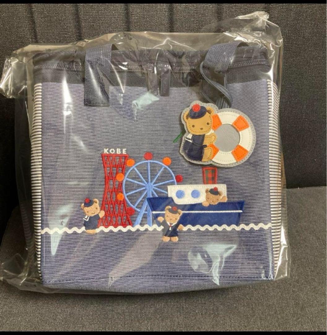 《新品未開封》ファミリア familiar トートバッグ　保冷バッグ　チャーム