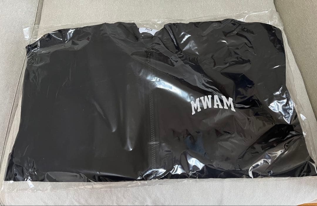 【新品】マンウィズ MWAM PNCK×MWAM フーディー(パーカー) Ｍ