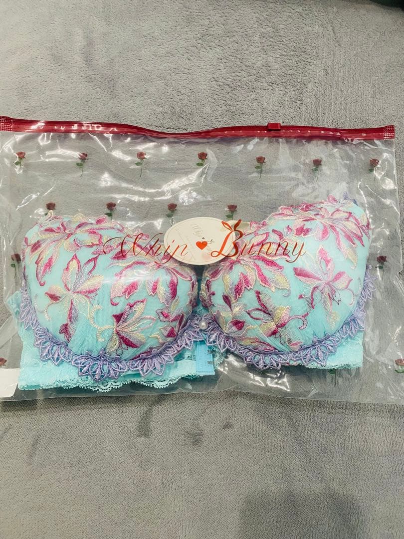 WhipBunny ホイップバニー ブラジャー&ショーツセット F70 - メルカリ