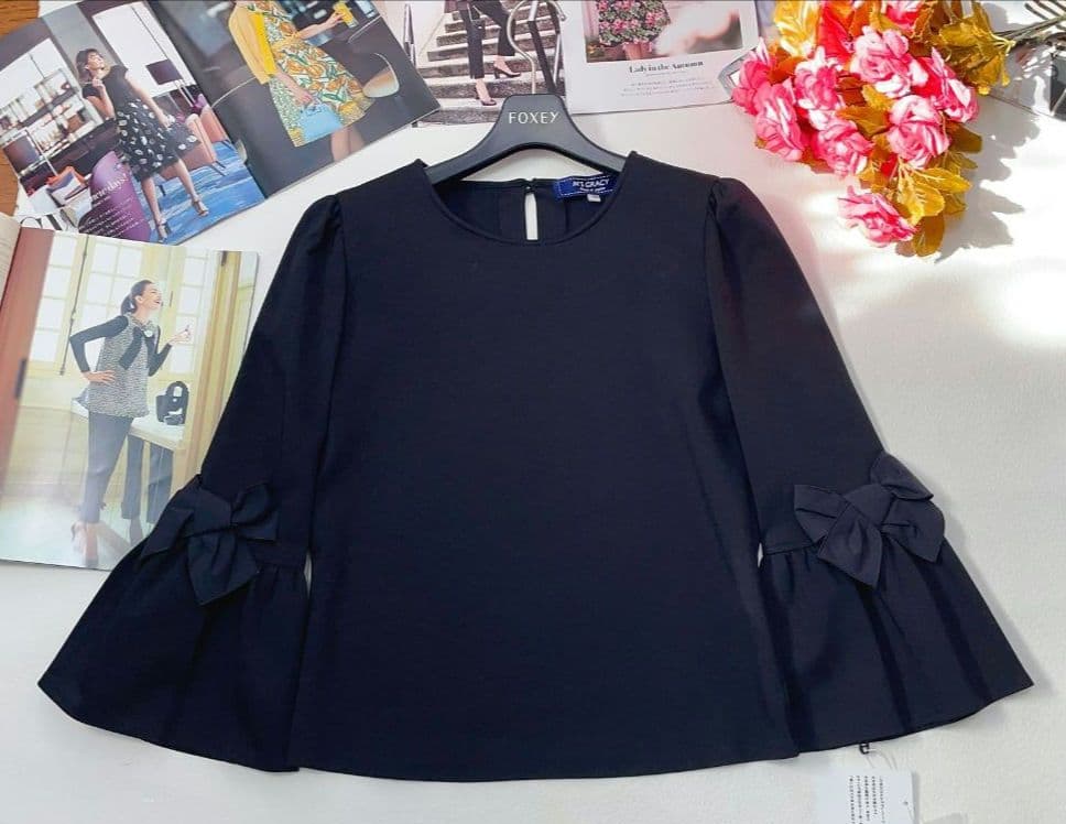 《めっく》《新品》 エムズグレイシー お洒落✳️ トップス☀✳️