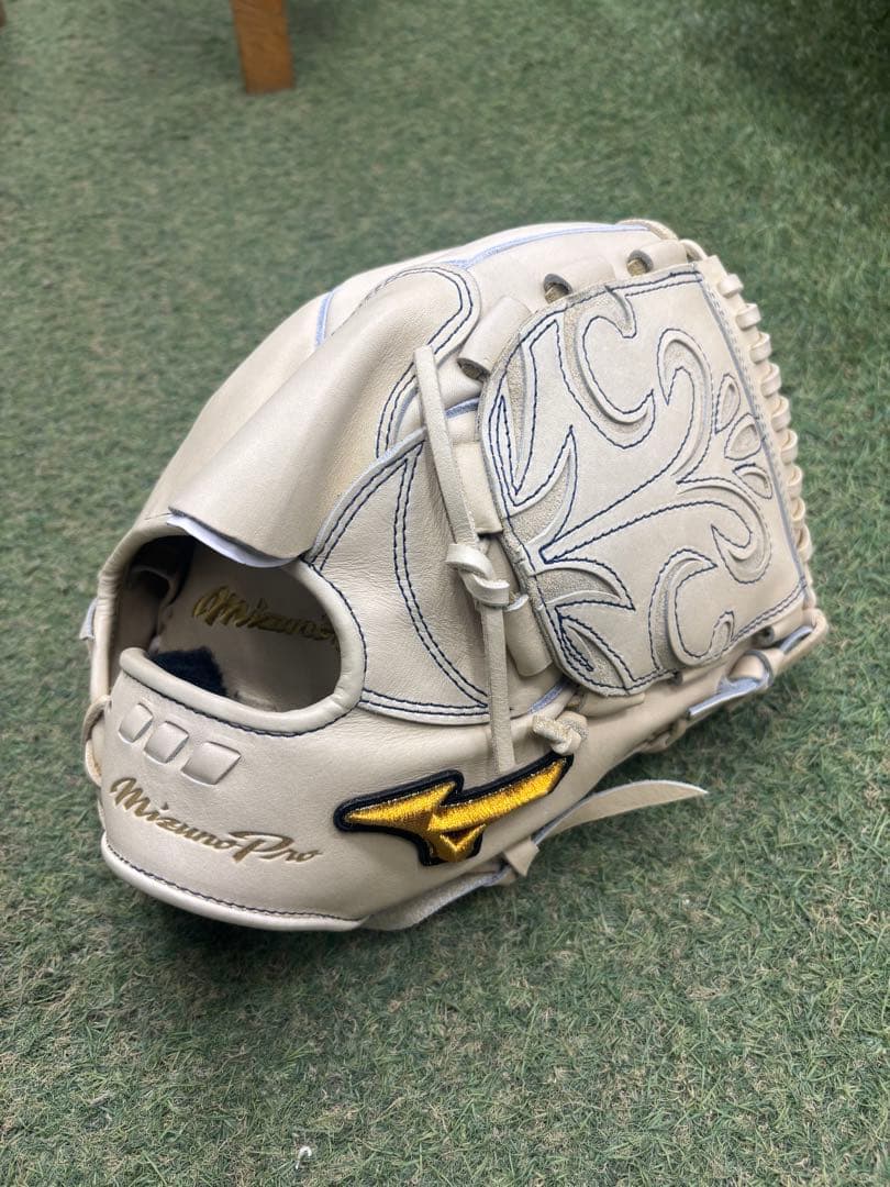 硬式ミズノプロ CRAFTED Edition 右投げ ピッチャー 菅野型 硬式用【ミズノプロ】CRAFTED Edition【高橋宏斗型／サイズ11