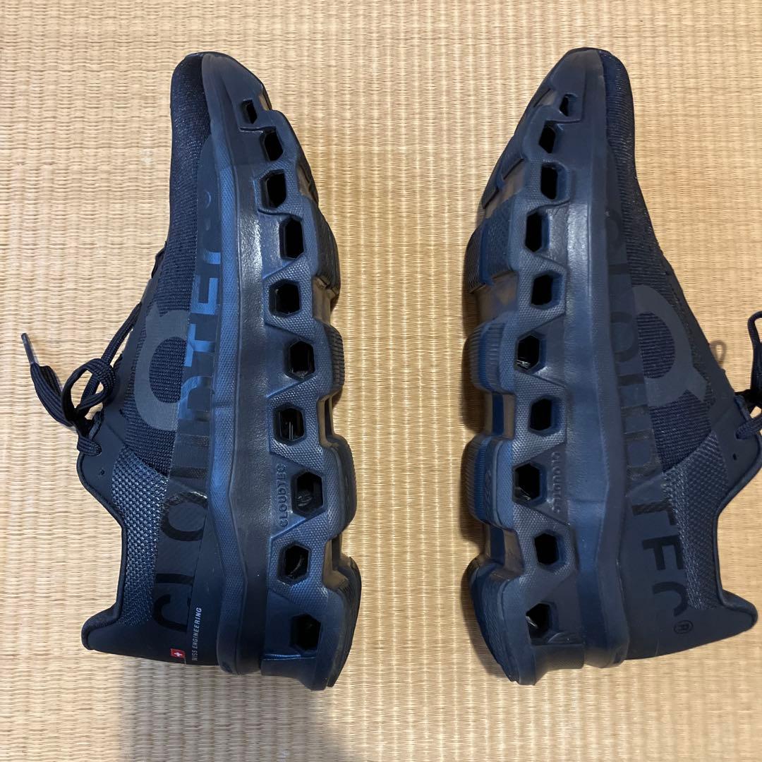 On Cloudmonster クラウドモンスター　25.5cm