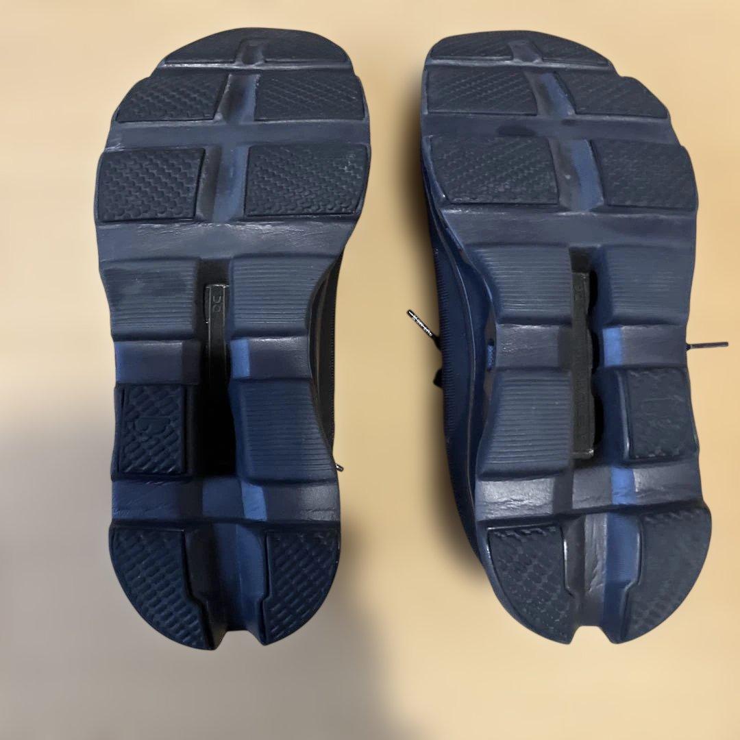 On Cloudmonster クラウドモンスター　25.5cm