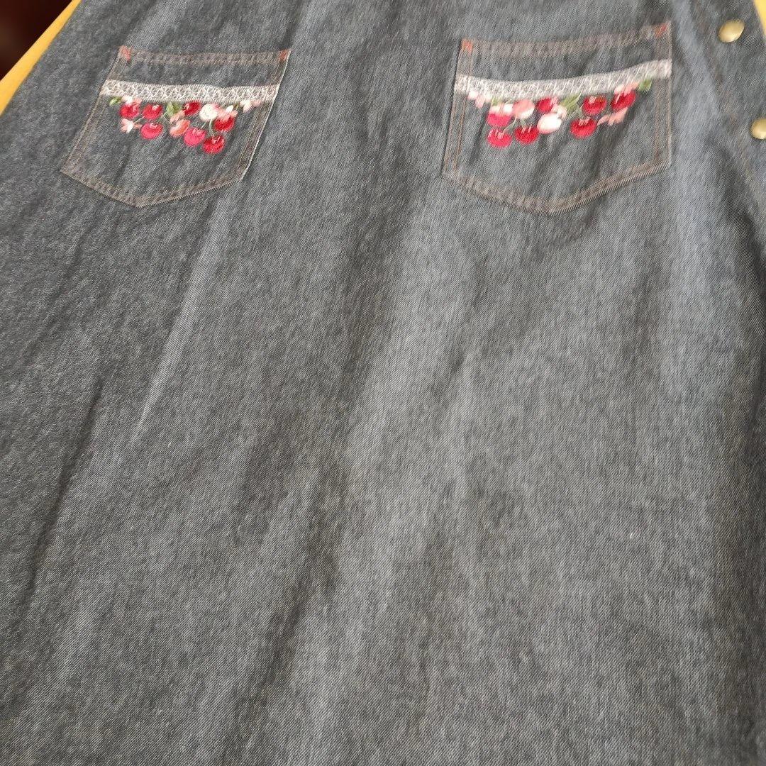 ピンクハウスデニムダークグレー サロペット エンブロイダリー付き