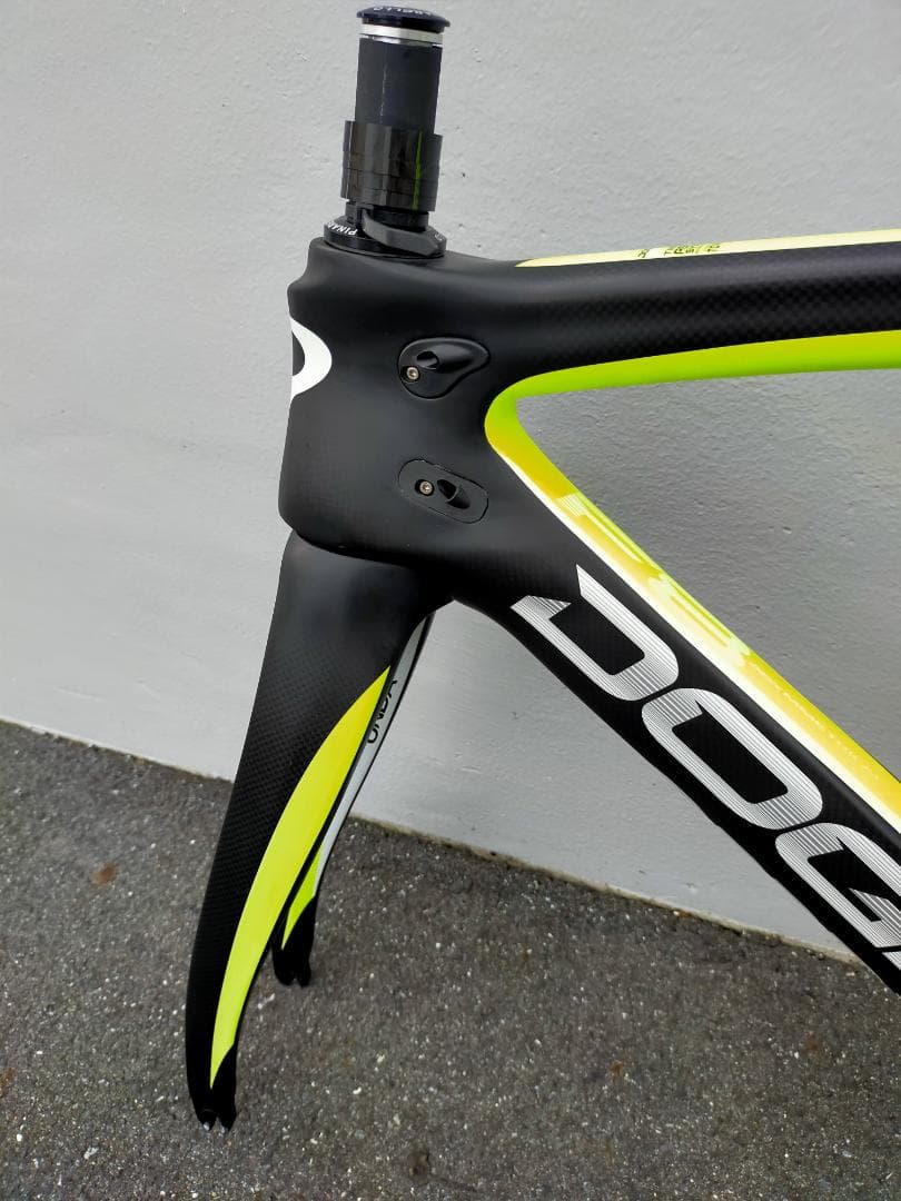 中華 カーボンフレーム ピナレロ ドグマF8風 - メルカリ