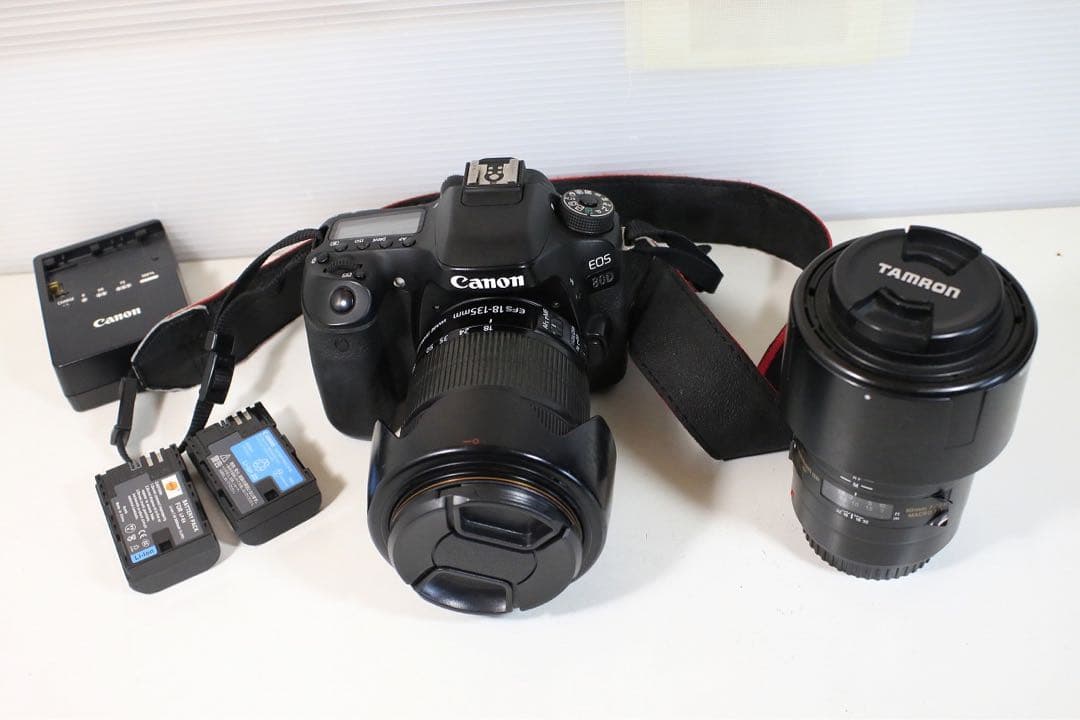 ジャンク品Canon EOS 80D EF-S18-135mm TAMRON 付