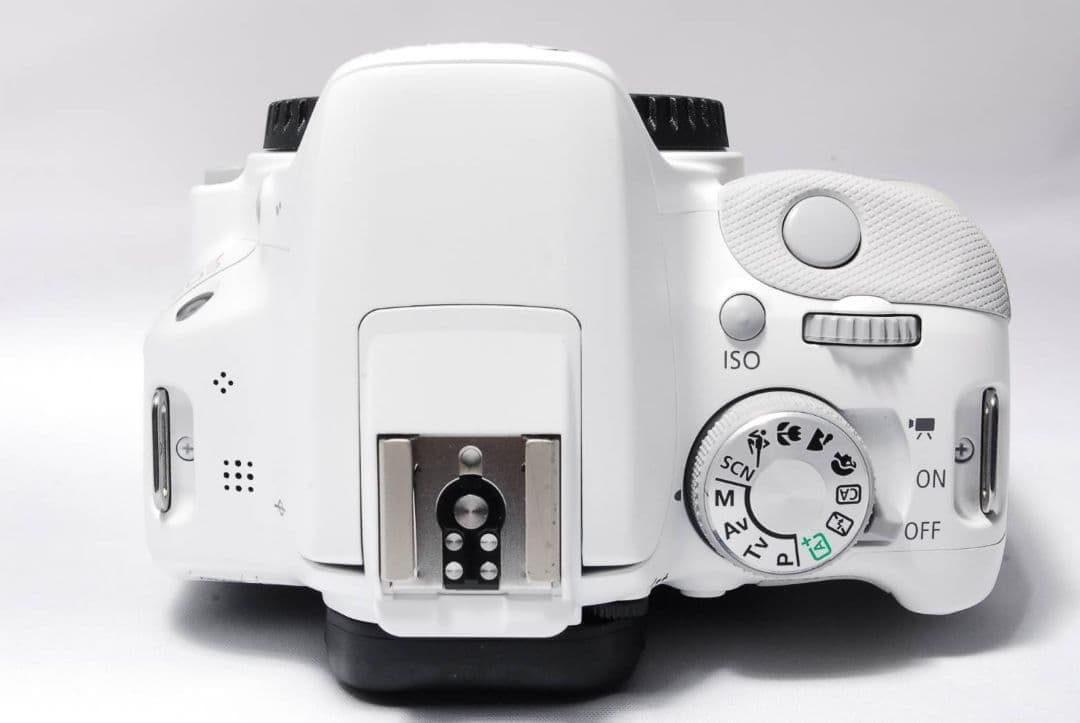 ♥ショット数極少♥Canon Kiss X7♥ 標準レンズ ホワイト 新品級