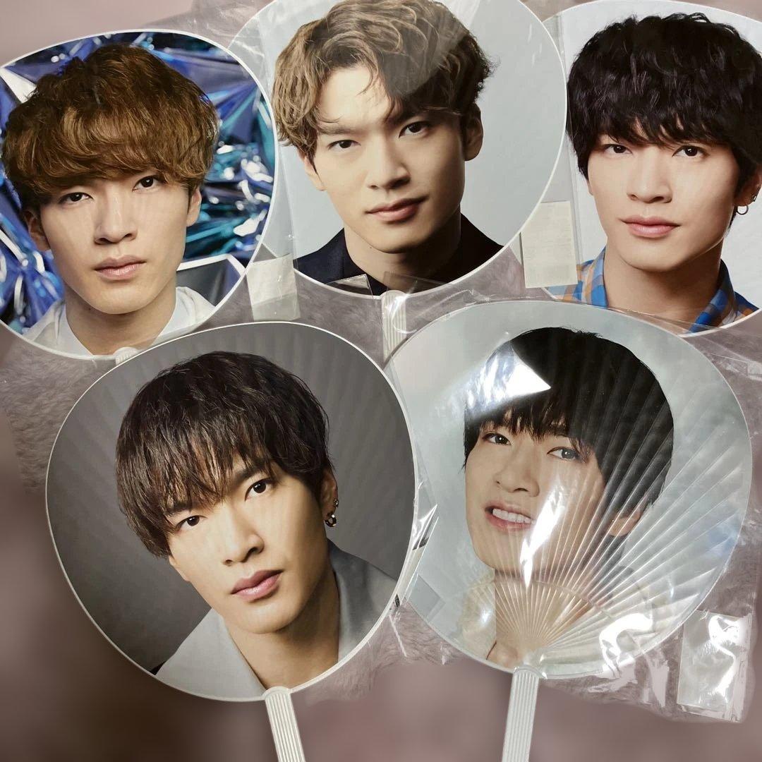 Snow Man 深澤辰哉 うちわ まとめ売り - メルカリ