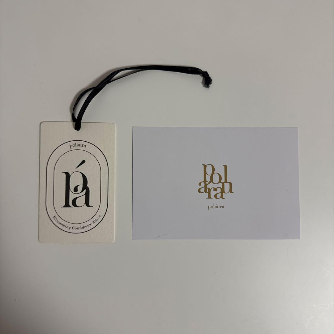 polaura フラワーぺプラムバックリボンチュニック ホワイト - メルカリ