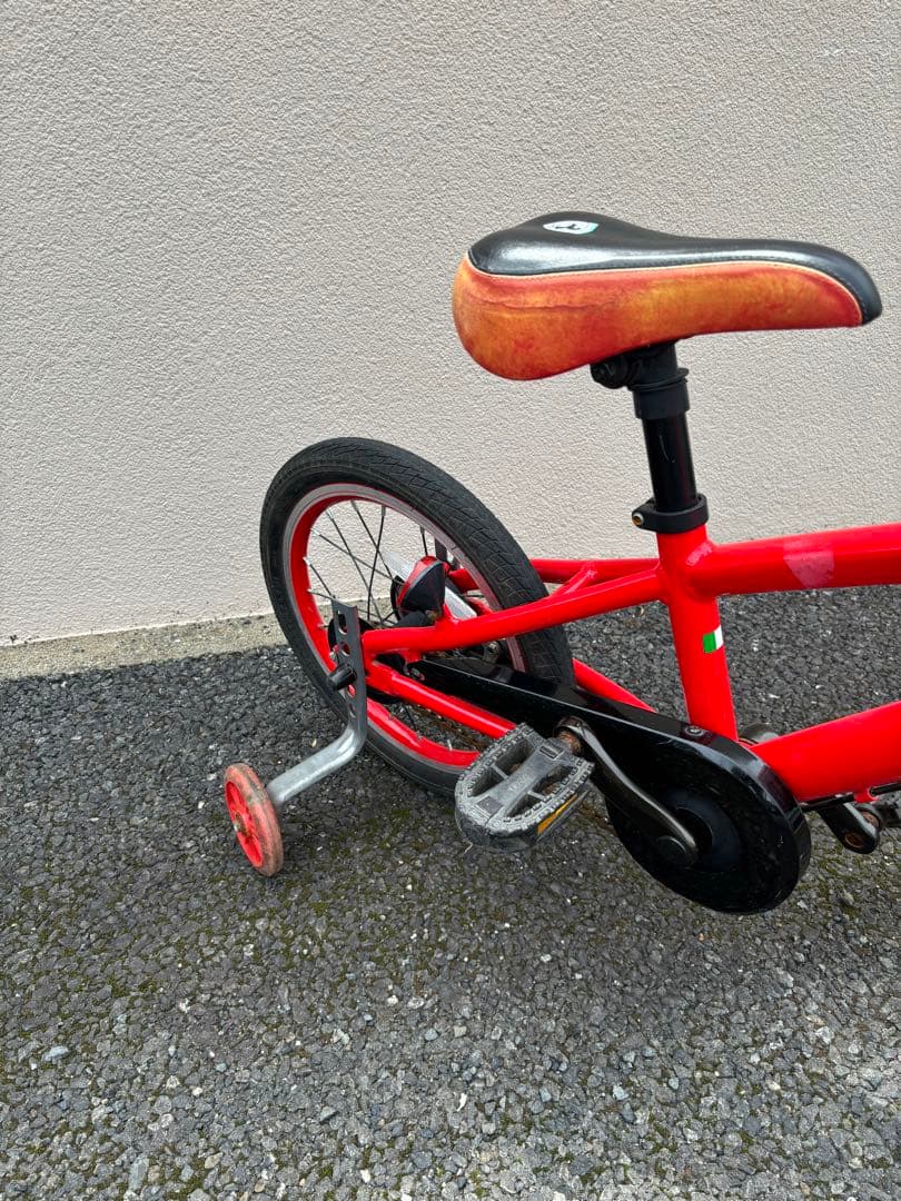 中古】Ferrari フェラーリ 自転車 16インチ キッズ 補助輪付 - メルカリ