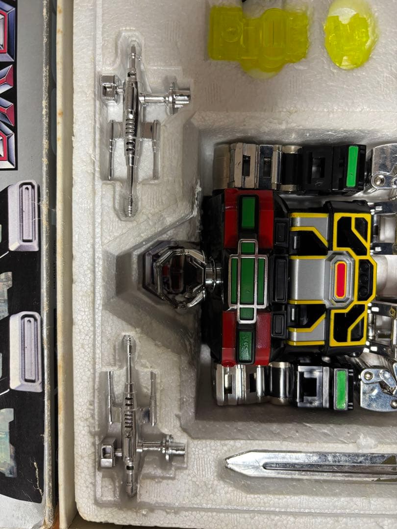 バンダイ 超合金/レイザリオン 超電送口博 DXレイザ - メルカリ