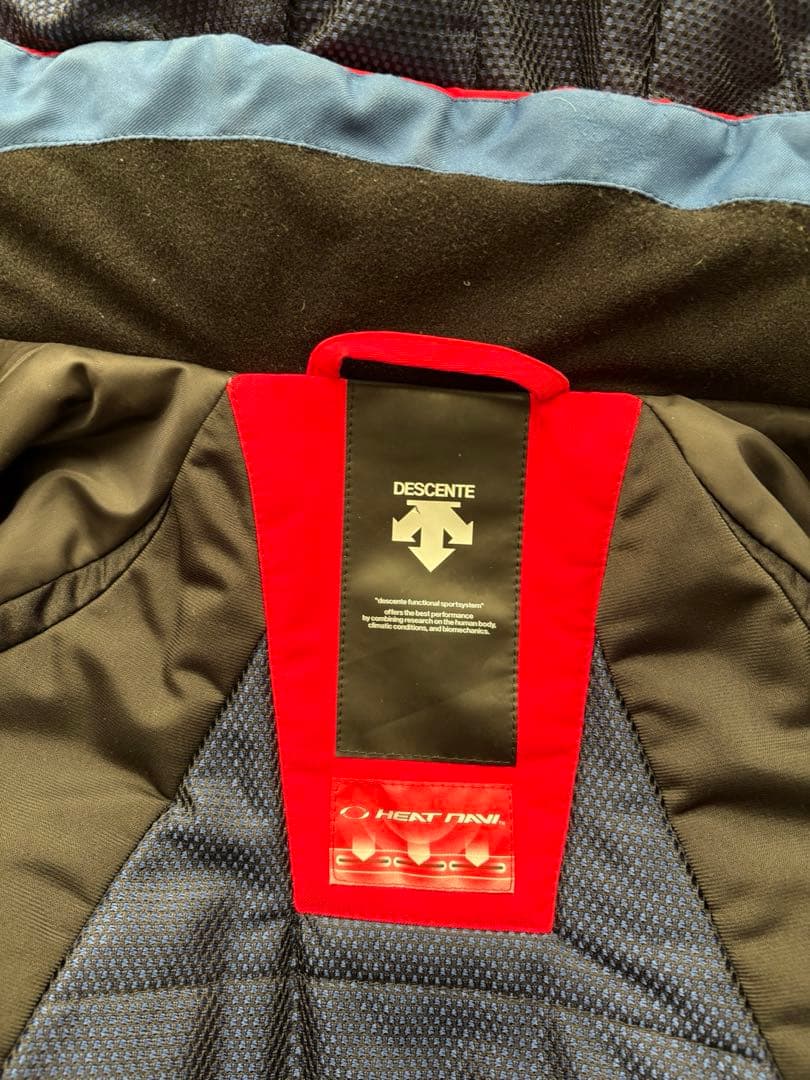 MoveSport DESCENTE Move Sport スキーウェア 赤 上 サイズM スキー