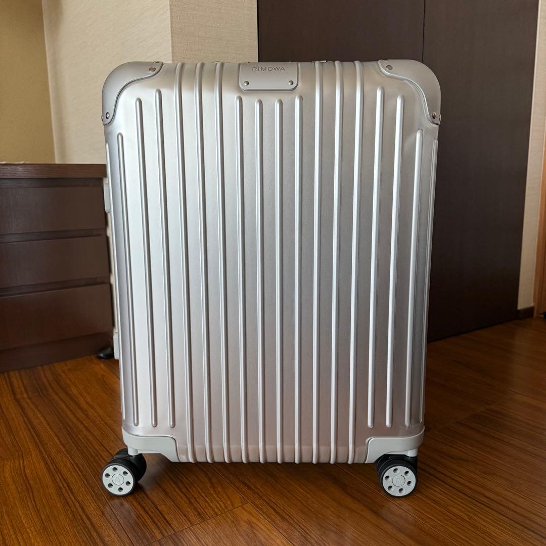 新品】RIMOWA リモワ オリジナルキャビンプラス 49L - メルカリ