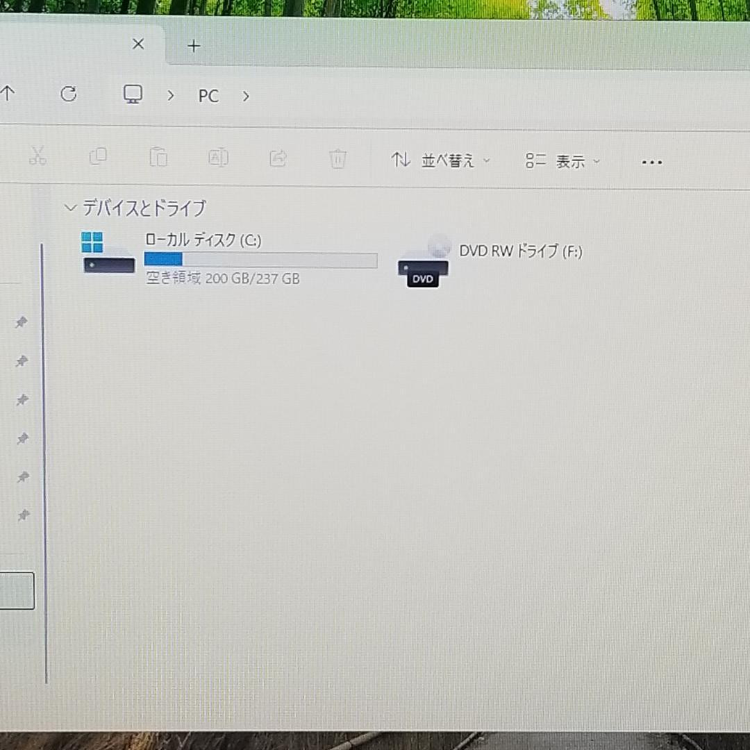 新品SSD Win11 DVD再生可 即使用可ノートPC 富士通 (E3323) - メルカリ