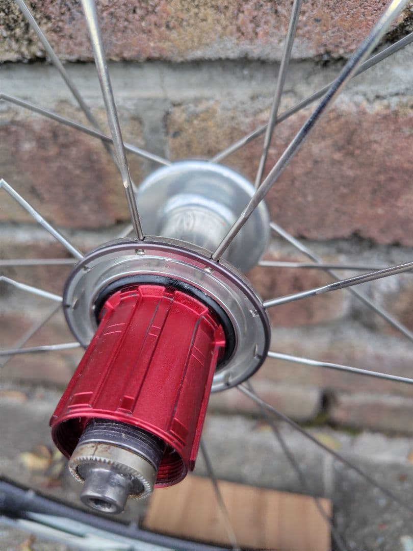 ZIPP 404 CLINCHER ホイールセット アルミリム 新品タイヤ付き - メルカリ